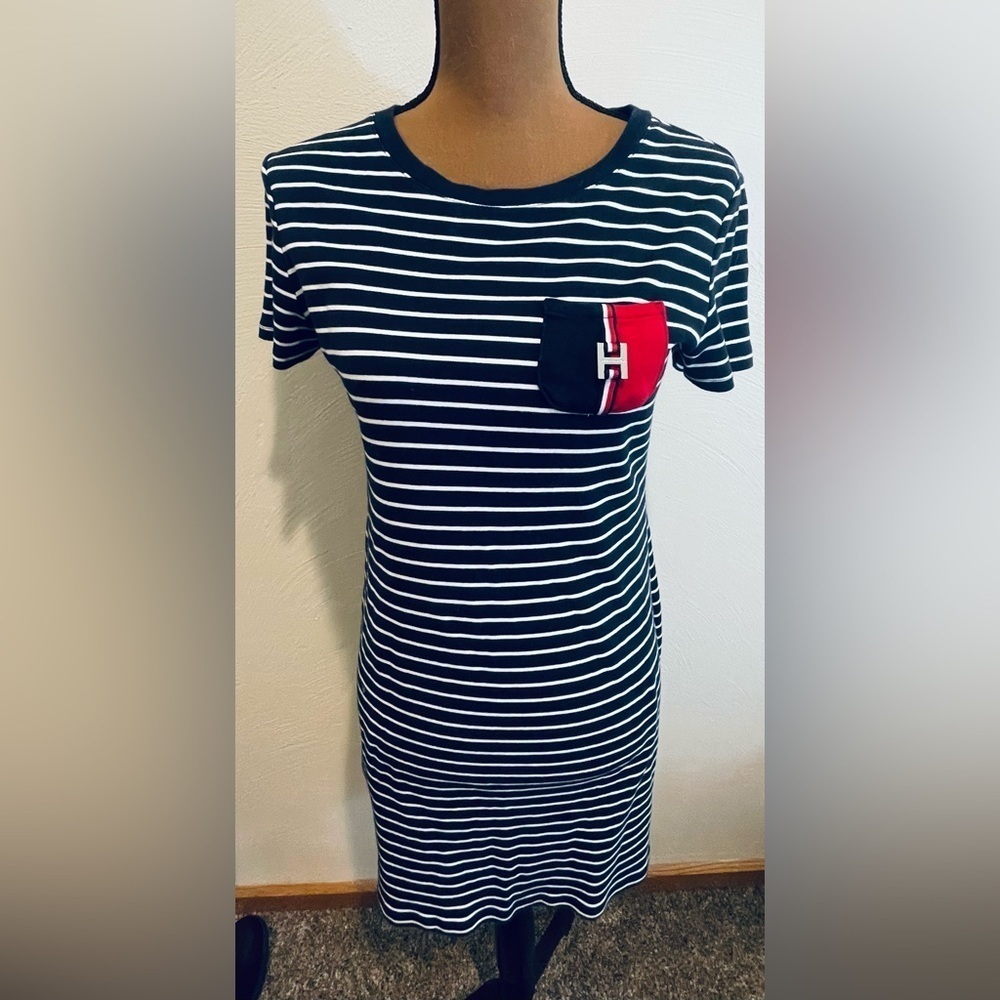 Tommy Hilfiger medium 100% cotton dress